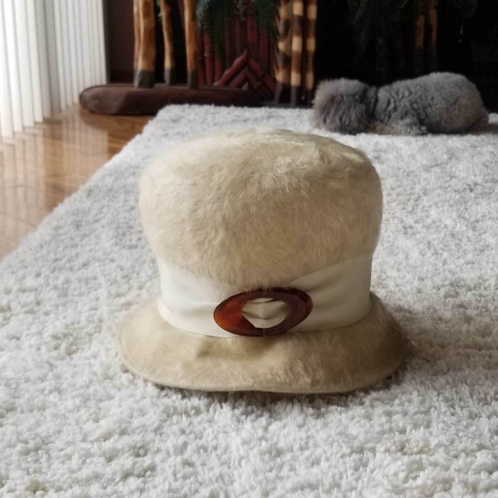 Vintage Julia Ann Original cloche hat